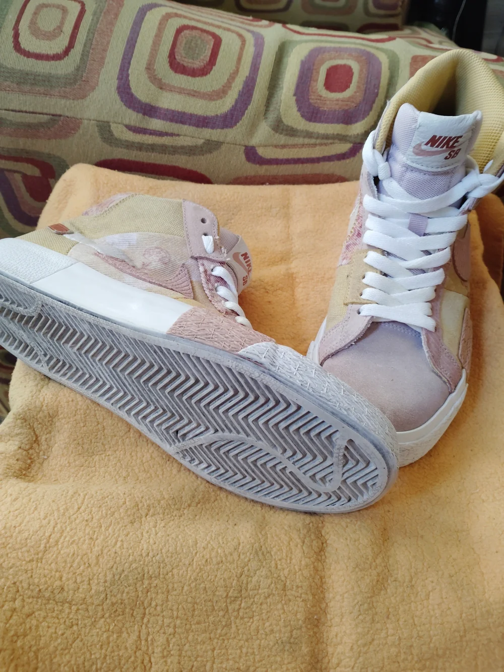The Nike SB Zoom Blazer Mid Premium in the 